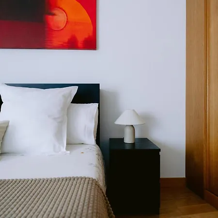 White Family House شقة *