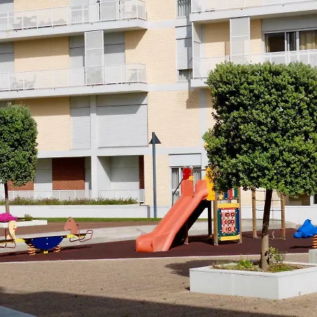 White Family House * Αβέιρο