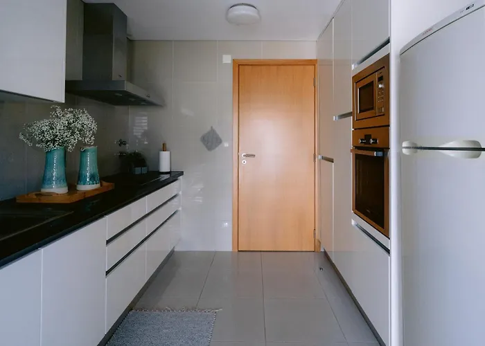 White Family House דירה