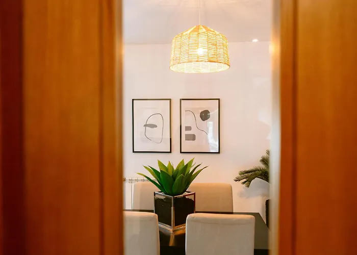 דירה White Family House אבאירו